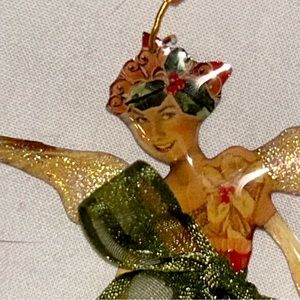 Vintage look Angel Ornament, EUC